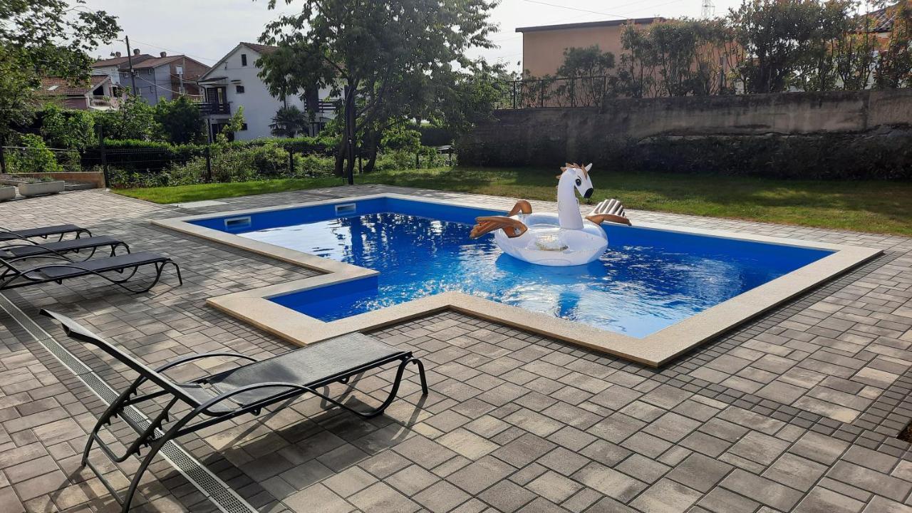 Apartman Ela Donji Rukavac Exterior photo