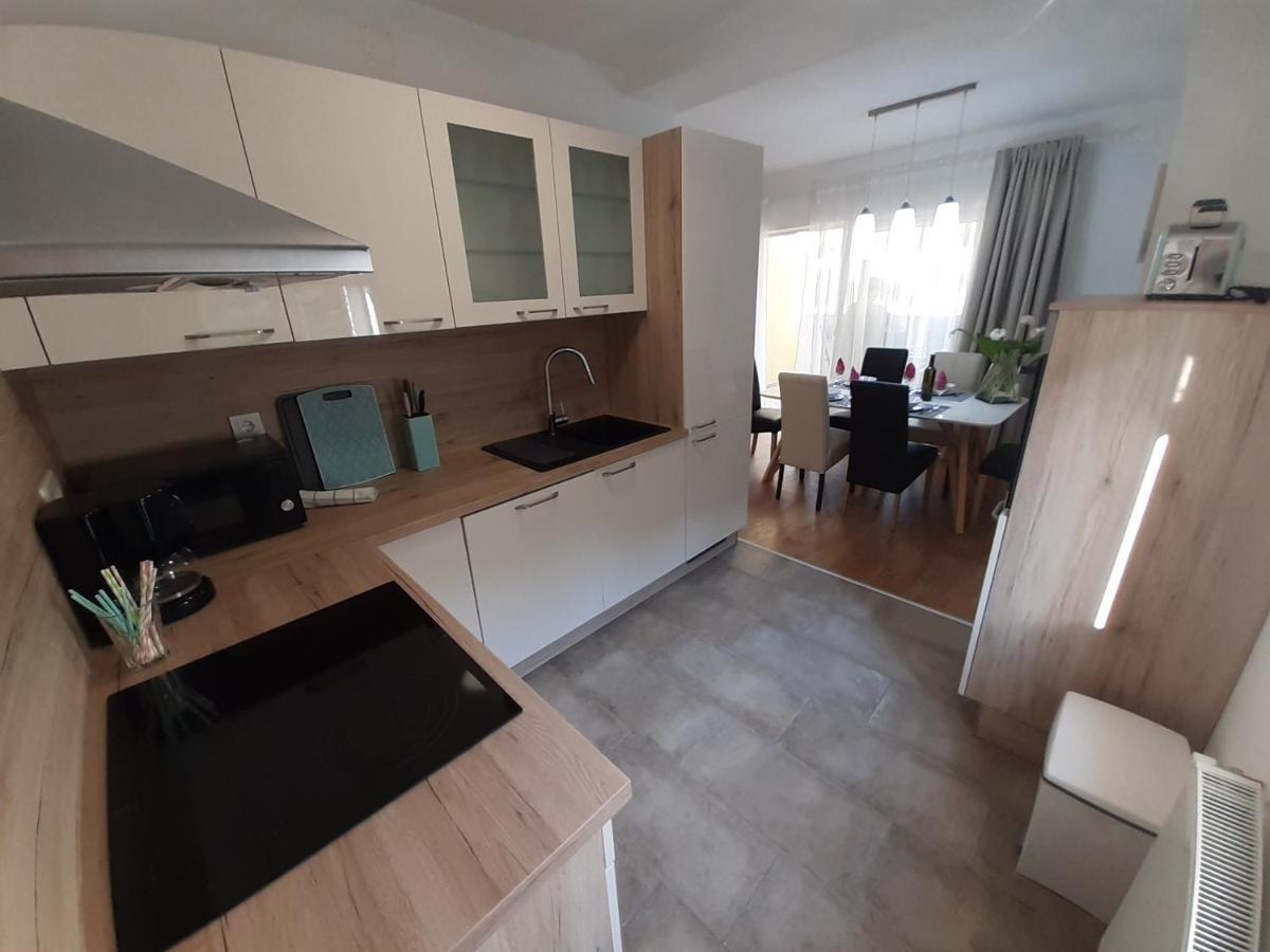 Apartman Ela Donji Rukavac Exterior photo
