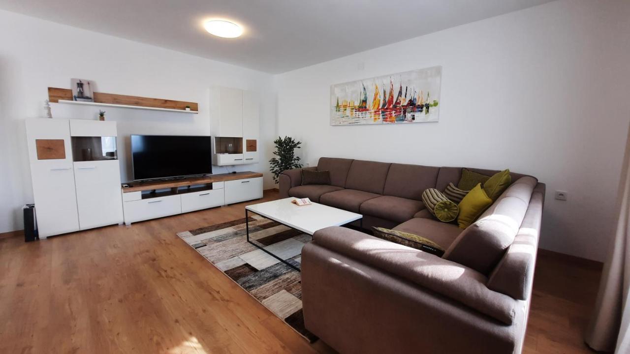 Apartman Ela Donji Rukavac Exterior photo